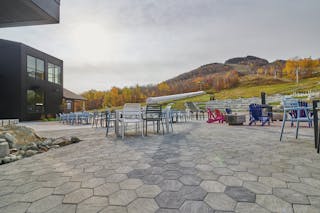 DSC 8001
